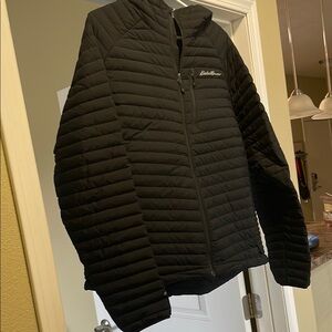 Eddie Bauer Black Puffer Jacket Lightweight Insulated